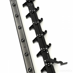 Profil aluminiowy na 8 uchwytów - 736mm - czarny